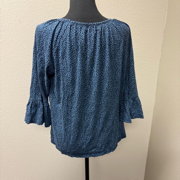 Michael Kors Blue Pebble Print Ruffle Sleeve Blouse Casual Boho Chic Top L - Picture 5 of 9